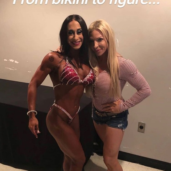 IFBB NPC Figure Competition Suit - Picture 5 of 15